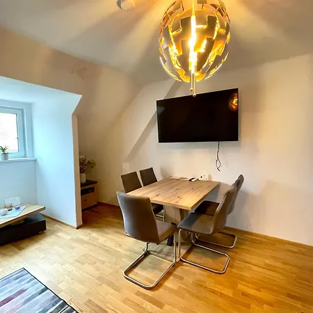 Cosy & - Wohnen Naehe Der Stadthalle غراتس