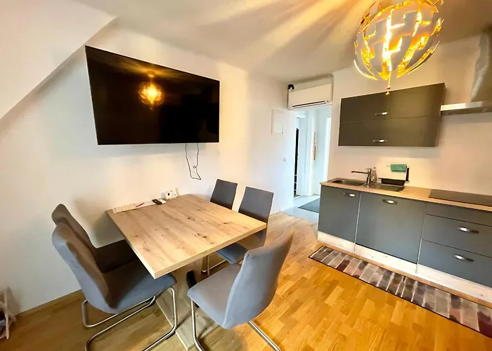 Cosy & - Wohnen Naehe Der Stadthalle Apartamento *